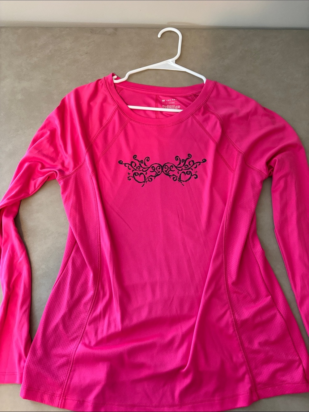 tek gear Hot Pink Long-Sleeve Performance Tee with Black Chest Motif